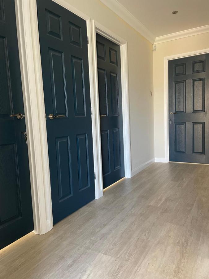 Executive Home With Plenty Of Room 伊利 外观 照片